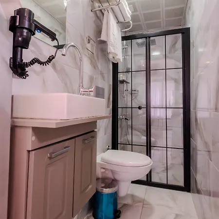 Rubby Kadikoey 호텔