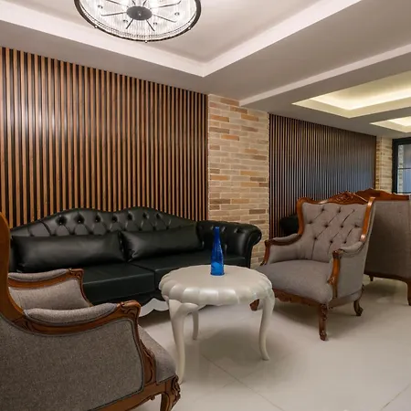 Hotel Rubby Kadikoey