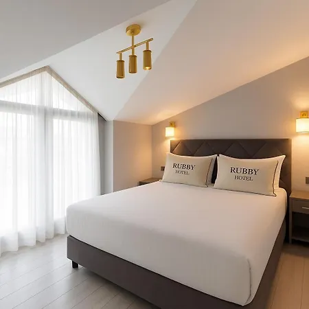 Rubby Kadikoey Istanbul