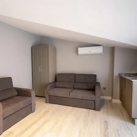 Rubby Kadikoey 酒店 *