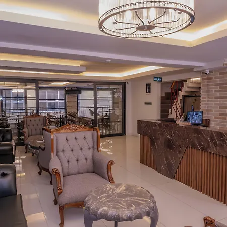 Rubby Kadikoey Hotel *